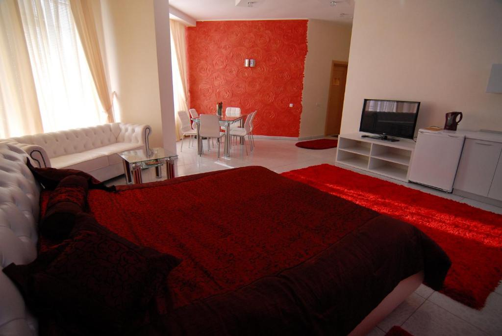 Coliseum Hotel Khmelʼnytsʼkyy Cameră foto